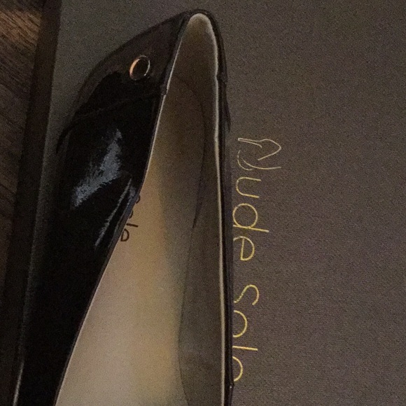 Shoes - Picture 3 of 4